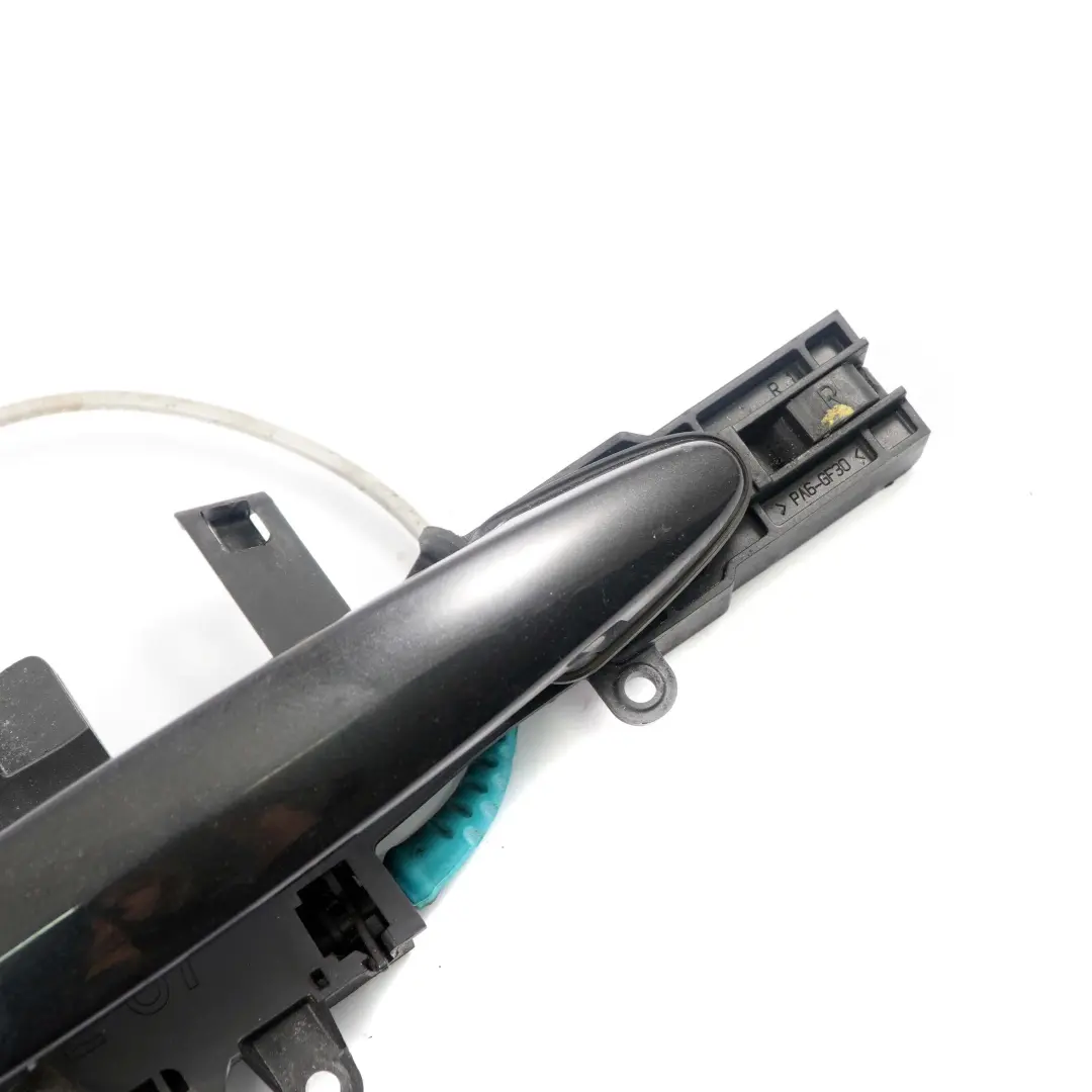 Asidero Trasero Derecho Completo Zafiro Negro para BMW E87 con número de pieza 392545 BMW E87 Asidero Trasero Derecho Completo Zafiro Negro - SKU 7069759-BS1 - Número de pieza 392545