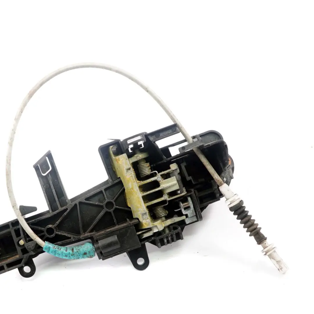 Poignee de maintien arriere droite complete Saphir Noir pour BMW E87 à propos du numéro de pièce 392545 BMW E87 Poignee de maintien arriere droite complete Saphir Noir - SKU 7069759-BS1 - Numéro de pièce 392545