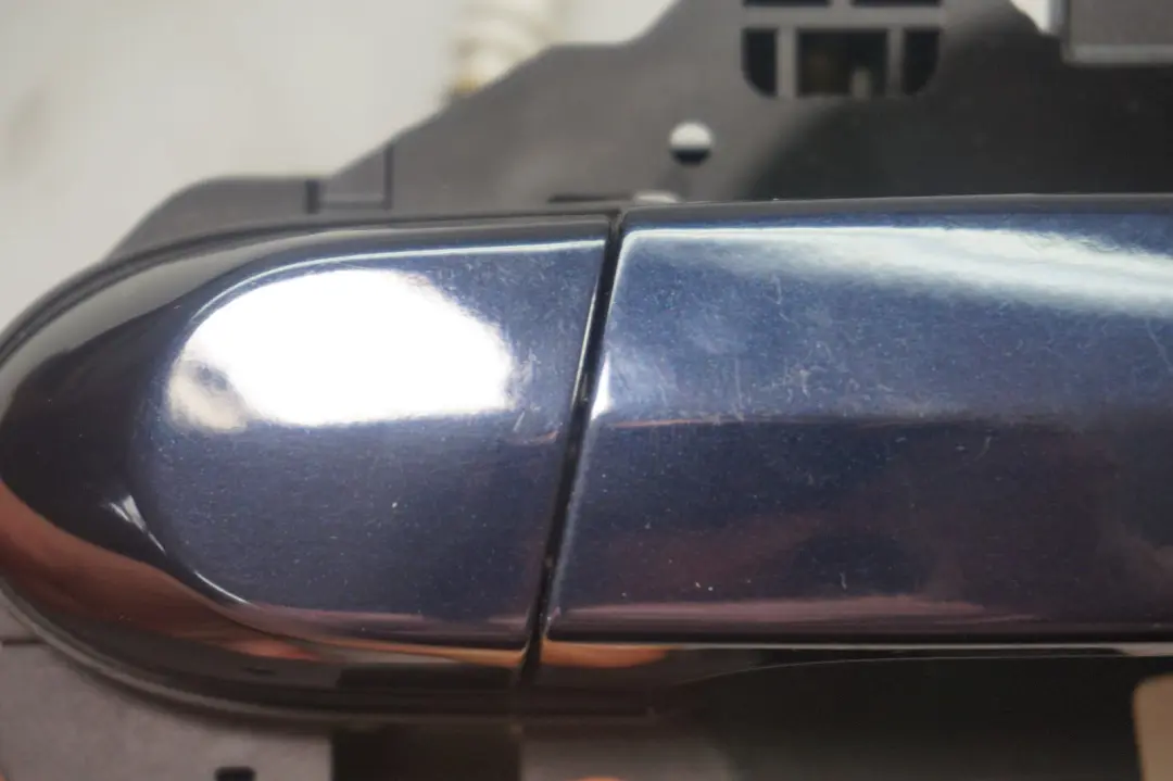 BMW E87 Complete Rear Left Door Grab Handle Monacoblau Blue A35 - SKU 7069759-MB - Part number 7069759