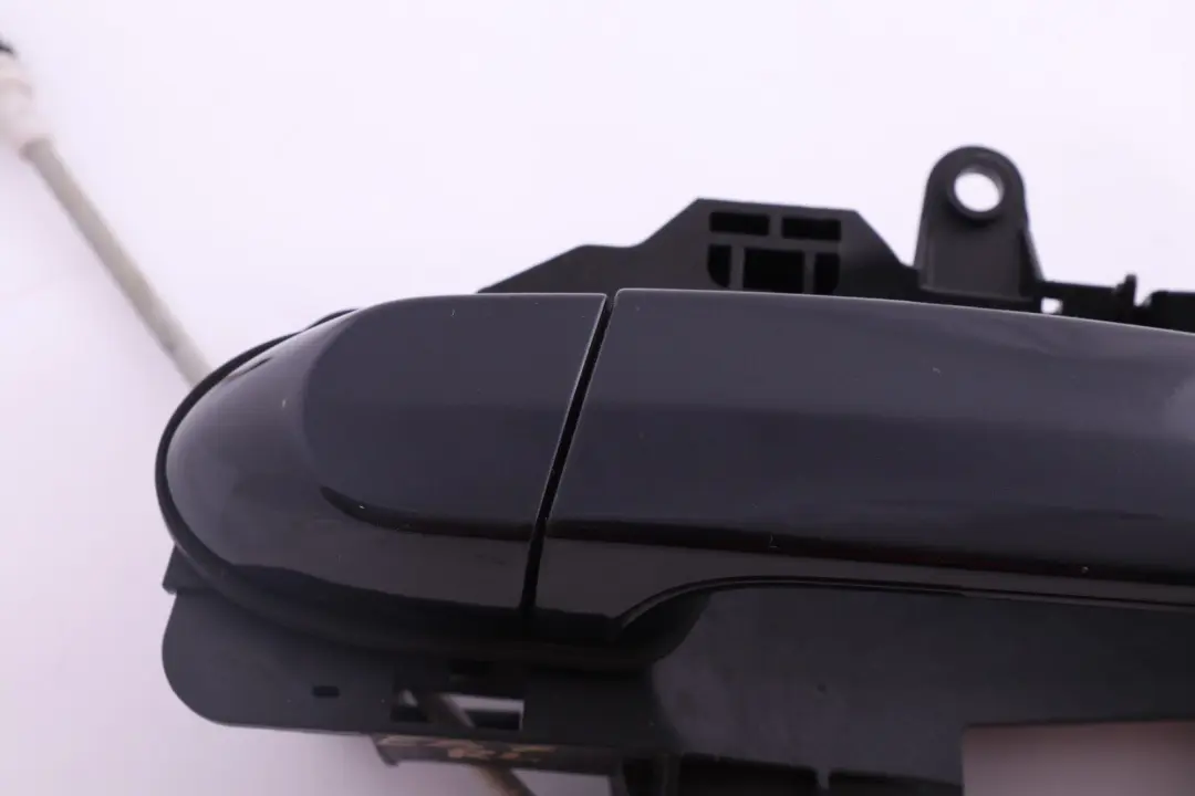 Complete Rear Left Door Grab Handle N/S Monacoblau Blue A35 to BMW 1 Series 1 E87 with Part number 7069759 BMW 1 Series 1 E87 Complete Rear Left Door Grab Handle N/S Monacoblau Blue A35 - SKU 7069759-MB1 - Part number 7069759