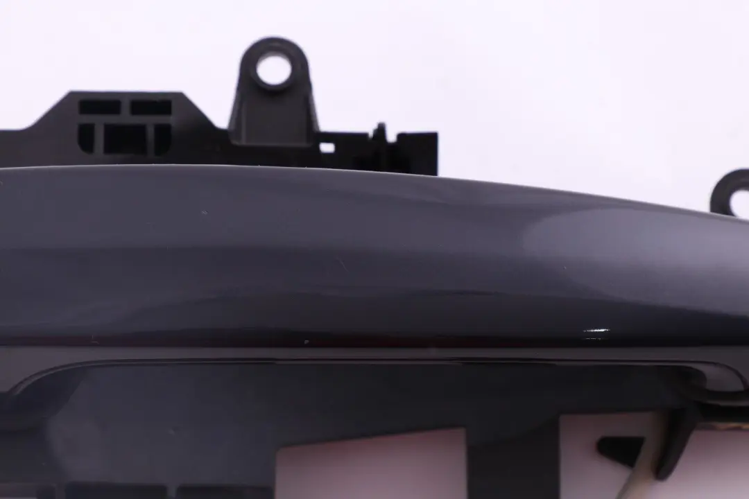 Complete Rear Left Door Grab Handle N/S Monacoblau Blue A35 to BMW 1 Series 1 E87 with Part number 7069759 BMW 1 Series 1 E87 Complete Rear Left Door Grab Handle N/S Monacoblau Blue A35 - SKU 7069759-MB1 - Part number 7069759