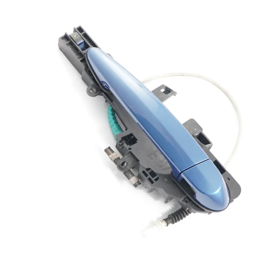 Poignee de maintien arriere gauche complete Sydneyblau Blue - A19 pour BMW E87 à propos du numéro de pièce 7069759 BMW E87 Poignee de maintien arriere gauche complete Sydneyblau Blue - A19 - SKU 7069759-SYD3 - Numéro de pièce 7069759