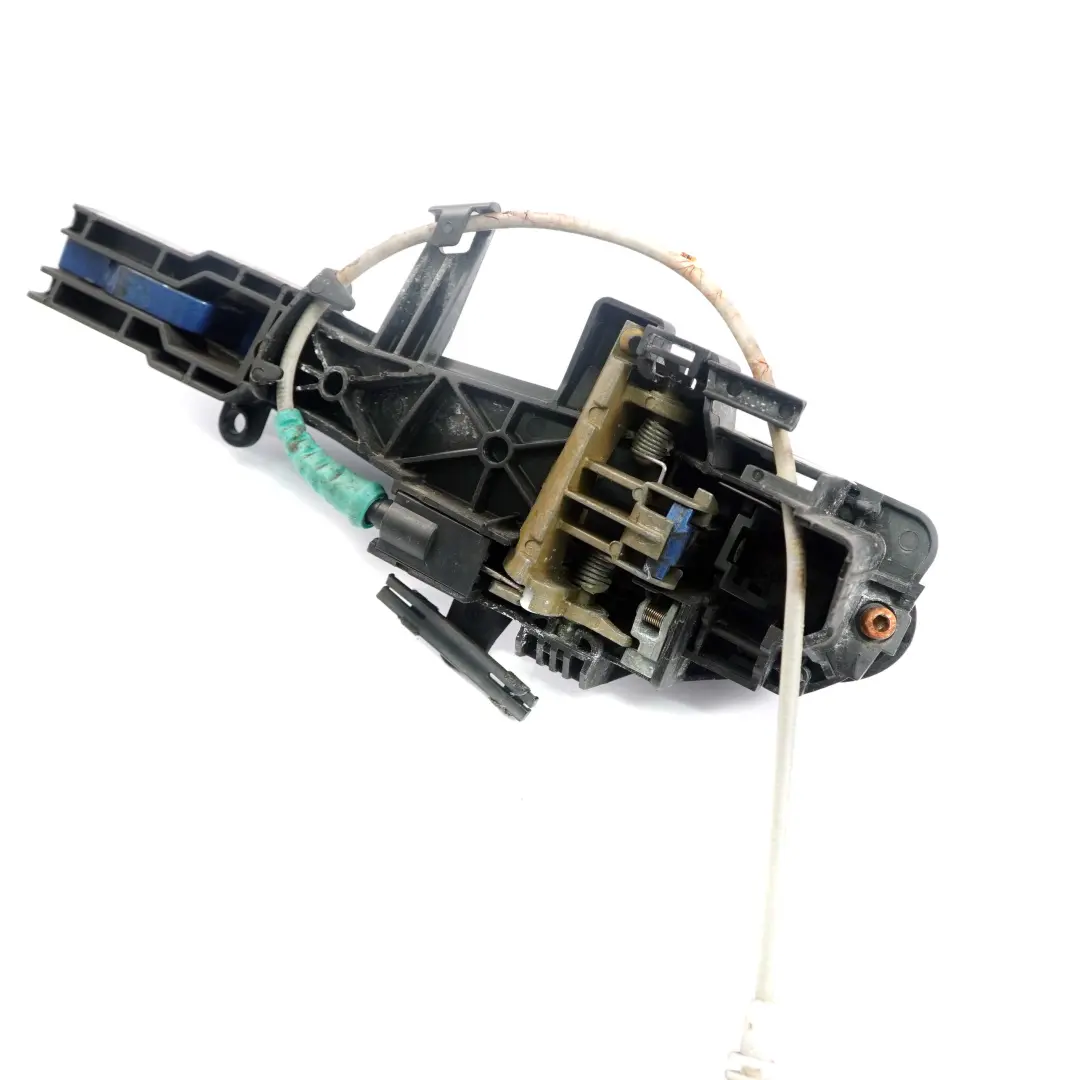 Asidero Trasero Derecho Completo Sydneyblau Metallic Sydney Blue A19 para BMW E87 con número de pieza 7069759 BMW E87 Asidero Trasero Derecho Completo Sydneyblau Metallic Sydney Blue A19 - SKU 7069759-SYD - Número de pieza 7069759