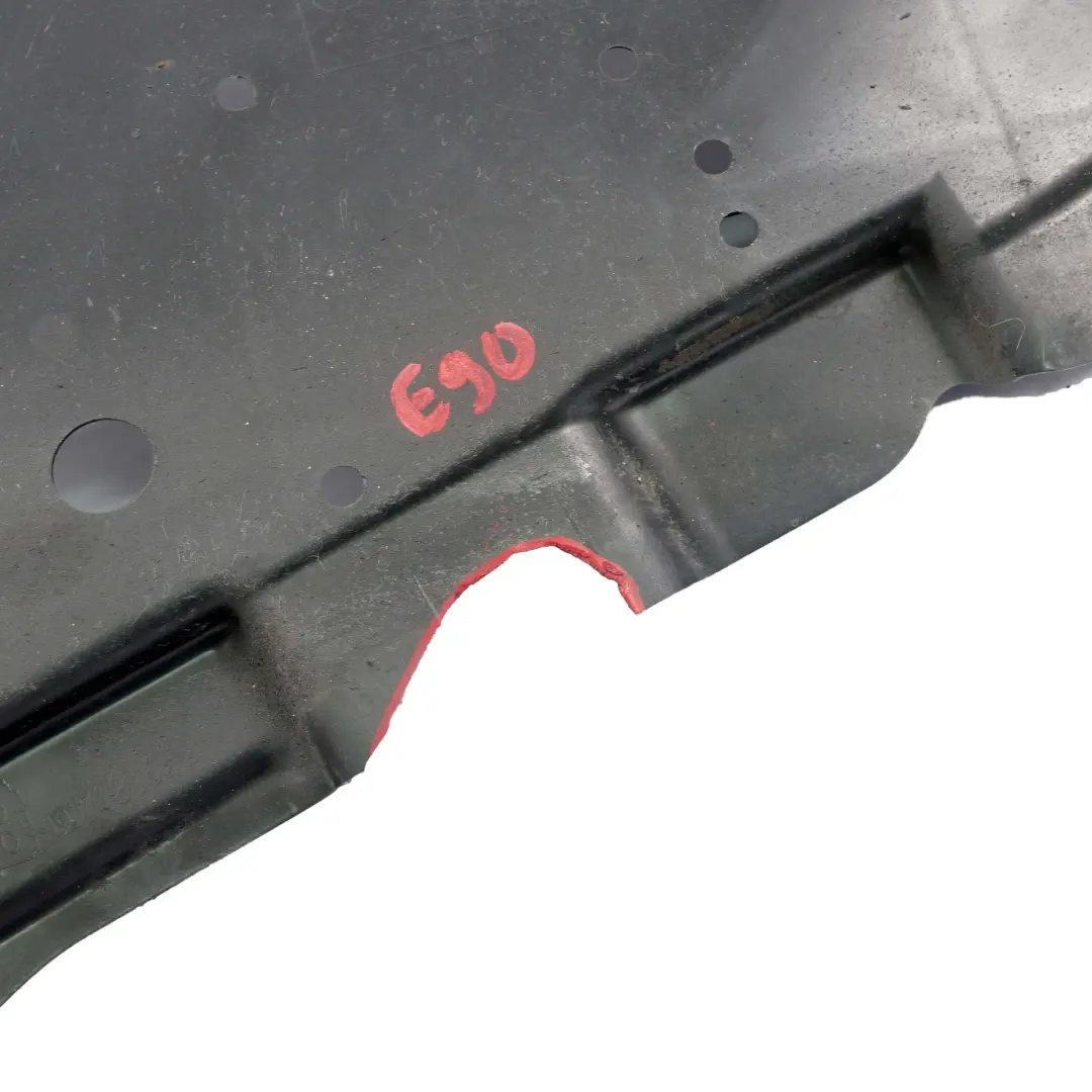 Cubierta Bajo Suelo M Sport para BMW E90 E91 con número de pieza 7070141 BMW E90 E91 Cubierta Bajo Suelo M Sport - SKU 7070141-1 - Número de pieza 7070141