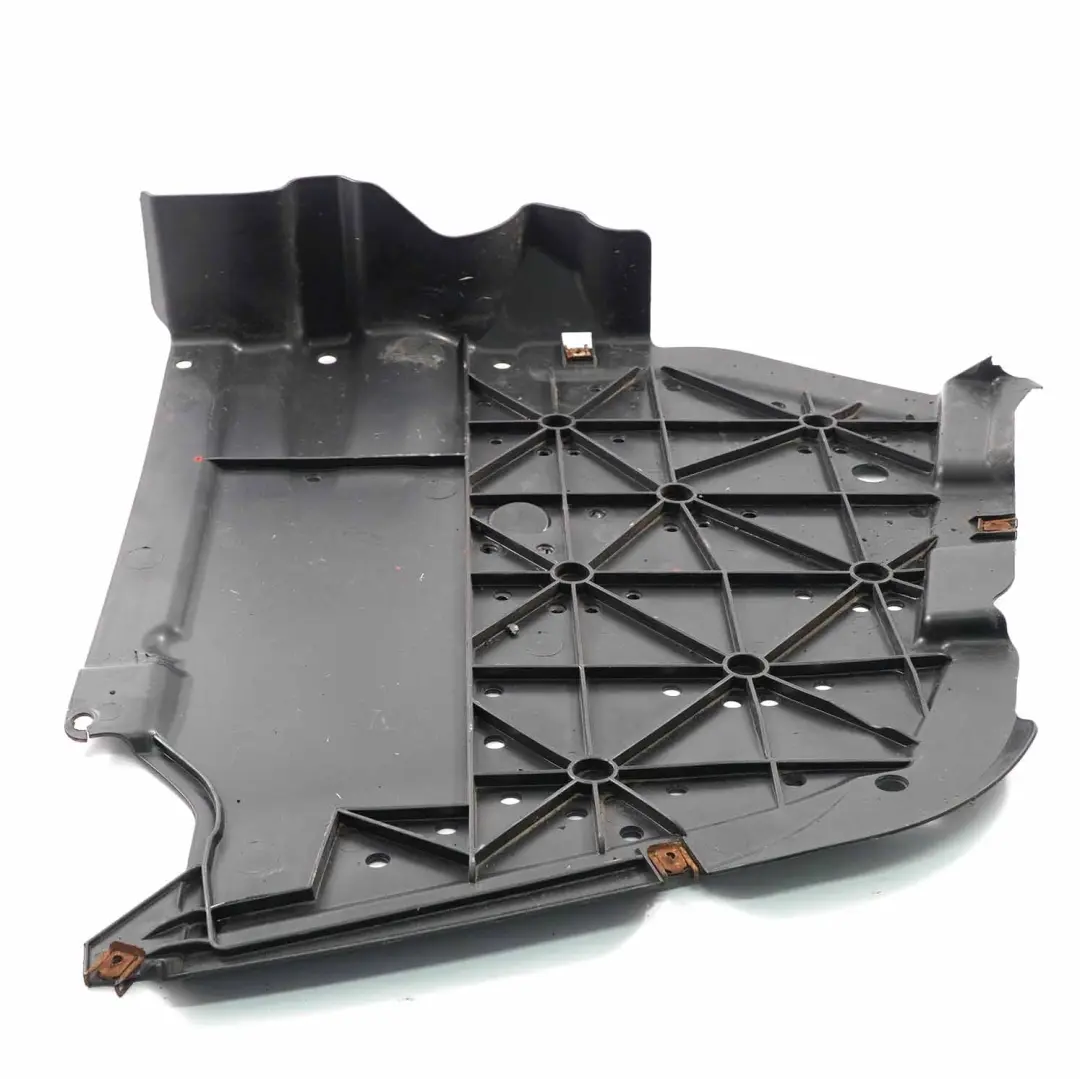 Couvre plancher sous carrosserie arrière pour BMW E90 E91 M Sport à propos du numéro de pièce 7070141 BMW E90 E91 M Sport Couvre plancher sous carrosserie arrière - SKU 7070141-2 - Numéro de pièce 7070141