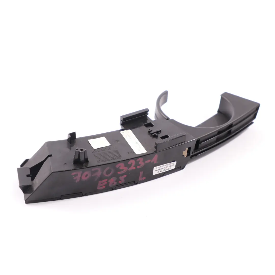 Becher Getränkehalter Links Armaturenbrett Dash Schwarz 7068447 für BMW Z4 E85 E86 mit Teilenummer 7070323 BMW Z4 E85 E86 Becher Getränkehalter Links Armaturenbrett Dash Schwarz 7068447 - SKU 7070323-1 - Teilenummer 7070323