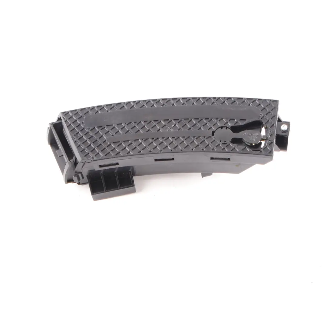 BMW Z4 E85 E86 Porte gobelets Porte boissons Droit Tableau bord Noir 7068448 - SKU 7070324-1 - Numéro de pièce 7070324