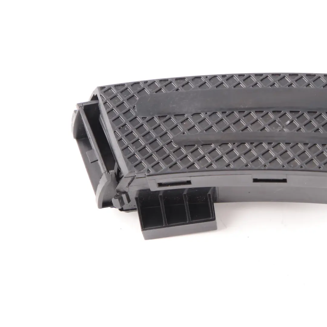 BMW Z4 E85 E86 Porte gobelets Porte boissons Droit Tableau bord Noir 7068448 - SKU 7070324-1 - Numéro de pièce 7070324