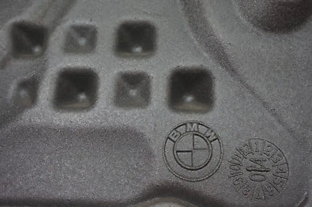 BMW E87 Wygłuszenie pianka drzwi lewy przód - SKU 7070359 - Numer Części 7070359