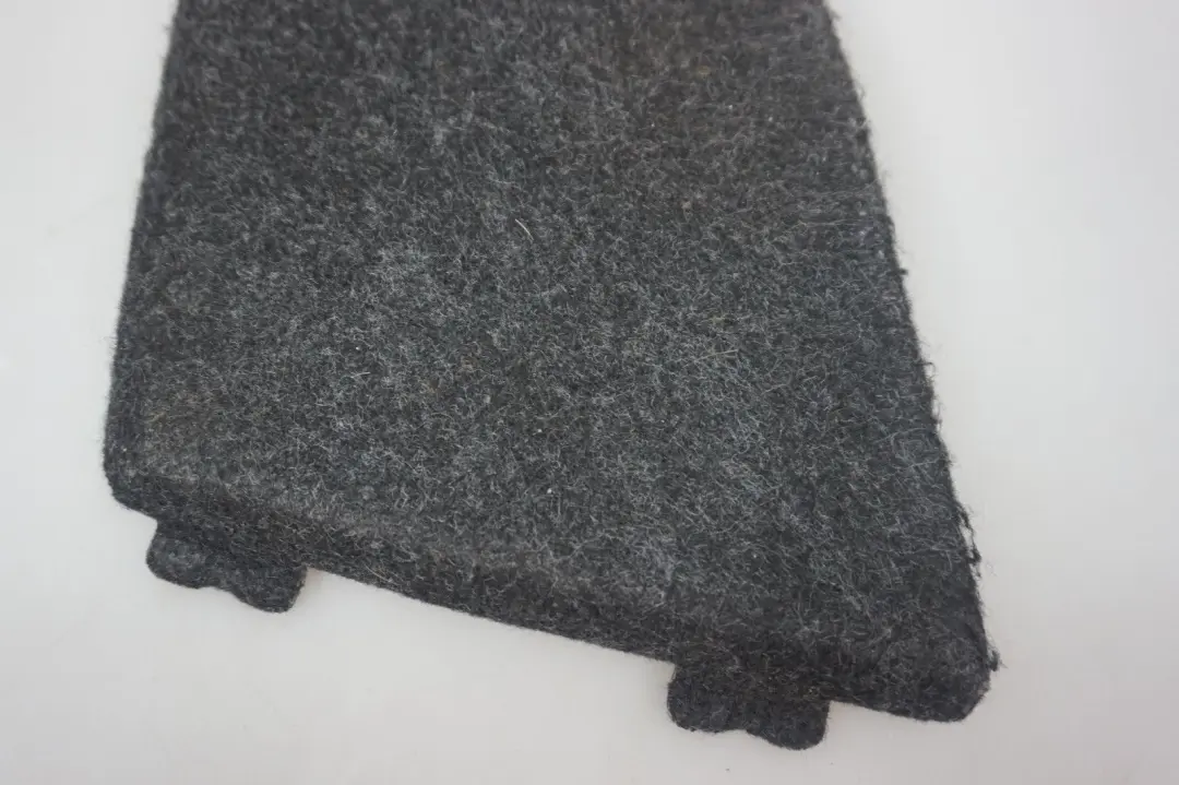 Abdeckung Heckleuchte rechts für BMW 1 er E81 E87 E87N LCI mit Teilenummer 7070548 BMW 1 er E81 E87 E87N LCI Abdeckung Heckleuchte rechts - SKU 7070548 - Teilenummer 7070548