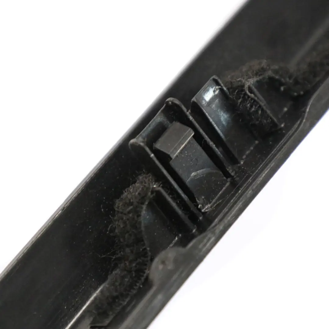 Front-Schiebedach-Panorama-Abdeckung Zierleiste für BMW F06 F13 E63 mit Teilenummer 7071131 BMW F06 F13 E63 Front-Schiebedach-Panorama-Abdeckung Zierleiste - SKU 7071131 - Teilenummer 7071131