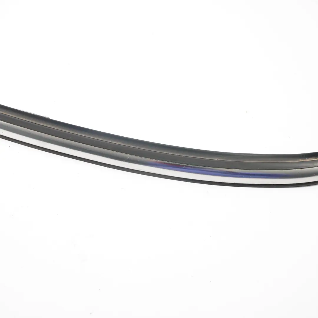 Finitura finestrino sinistro Striscia laterale cromata per Mini R50 R53 con numero di parte 7071671 Mini R50 R53 Finitura finestrino sinistro Striscia laterale cromata - SKU 7071671-1 - Numero di parte 7071671