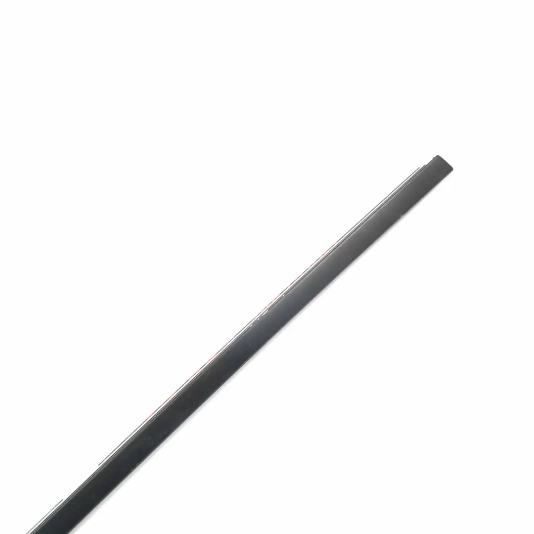 BMW E61 LCI Finitura telaio finestrino superiore posteriore destra Nero - SKU 7072892 - Numero di parte 7072892