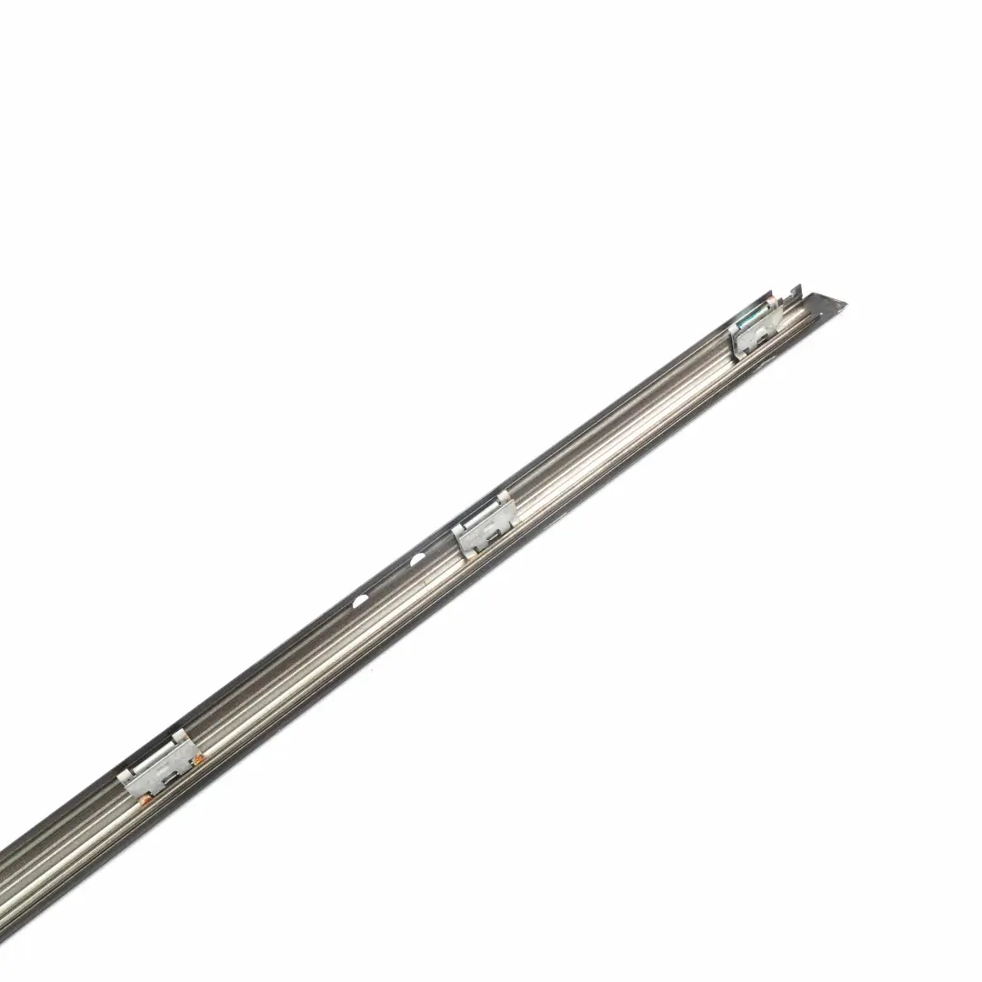 BMW E61 LCI Finitura telaio finestrino superiore posteriore destra Nero - SKU 7072892 - Numero di parte 7072892