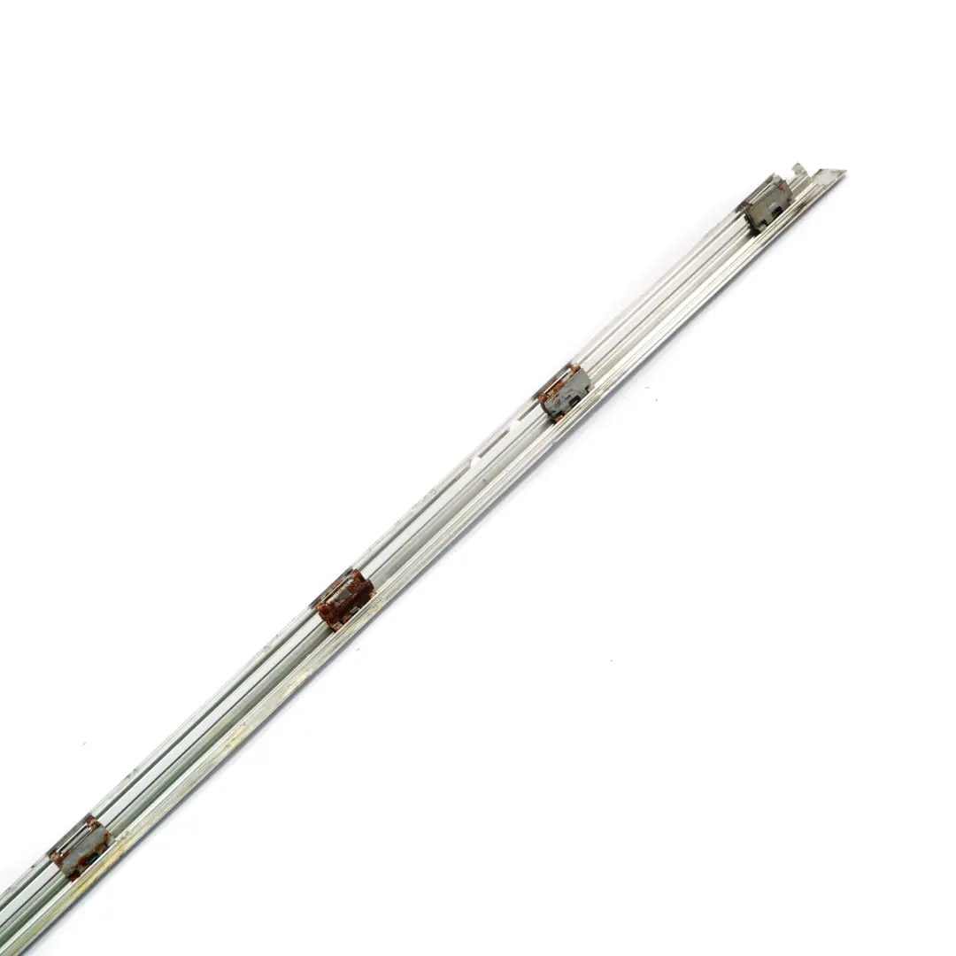 Blende Fensterrahmen Oben Tür Hinten Rechts Chrom für BMW 5 er E61 LCI mit Teilenummer 7072894 BMW 5 er E61 LCI Blende Fensterrahmen Oben Tür Hinten Rechts Chrom - SKU 7072894 - Teilenummer 7072894