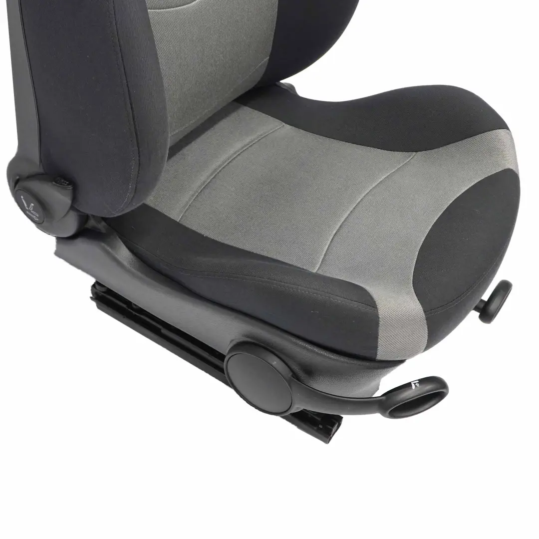 Siège Avant Droit O/S Sport Tissu Space Noir pour Mini Cooper One R50 R52 R53 à propos du numéro de pièce 7072954 Mini Cooper One R50 R52 R53 Siège Avant Droit O/S Sport Tissu Space Noir - SKU 7072954-2 - Numéro de pièce 7072954