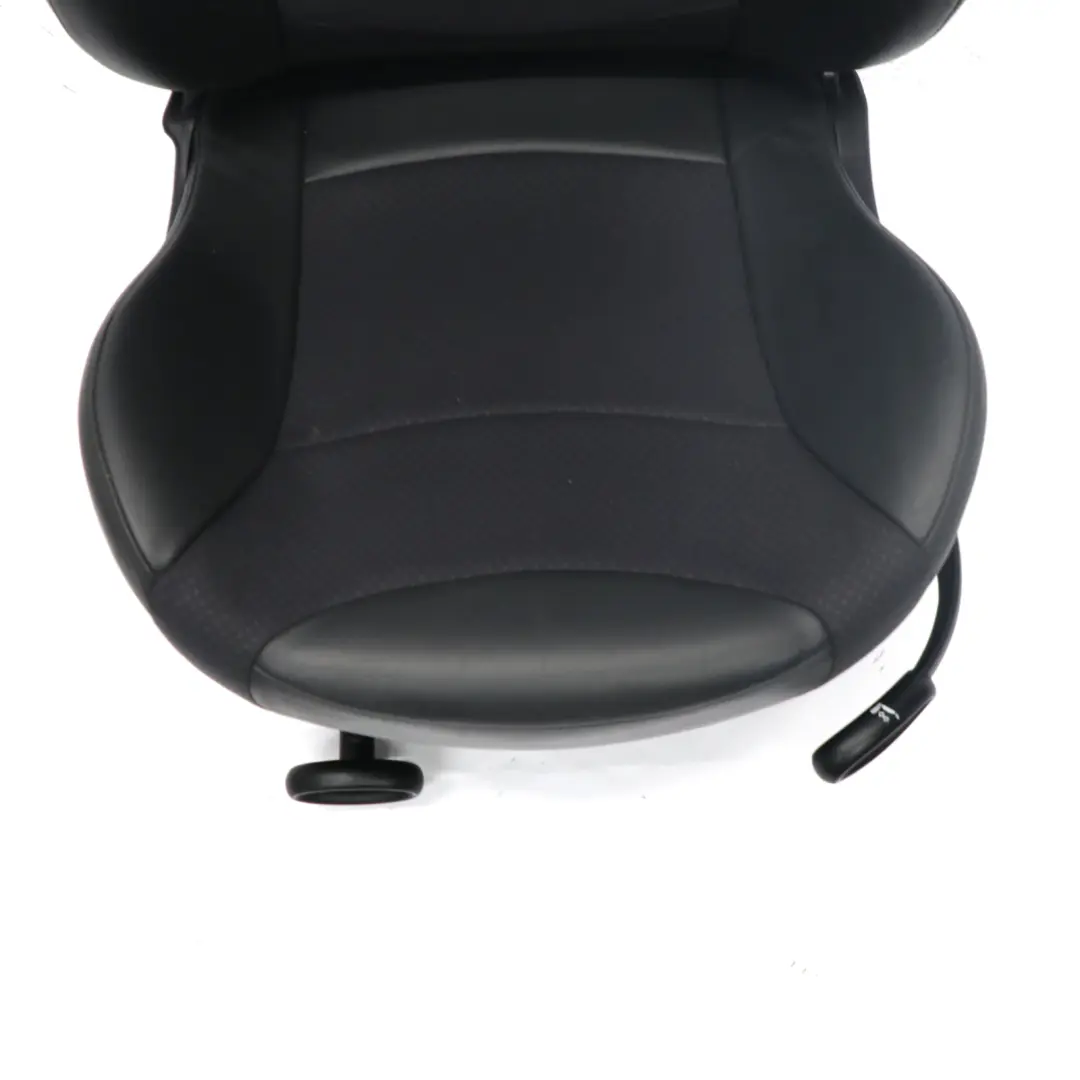Delantero Izquierdo Sport Tela / Cuero Asiento Satélite para Mini Cooper S R50 R53 con número de pieza 7073003 Mini Cooper S R50 R53 Delantero Izquierdo Sport Tela / Cuero Asiento Satélite - SKU 7073003 - Número de pieza 7073003