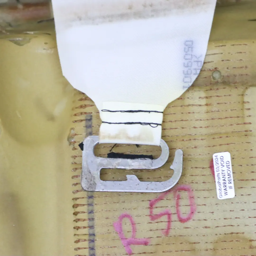 Oparcie Fotela Prawy Przód Sport Skóra Materiał Czarny do Mini R50 o numerze 7073004 Mini R50 Oparcie Fotela Prawy Przód Sport Skóra Materiał Czarny - SKU 7073004-2 - Numer Części 7073004