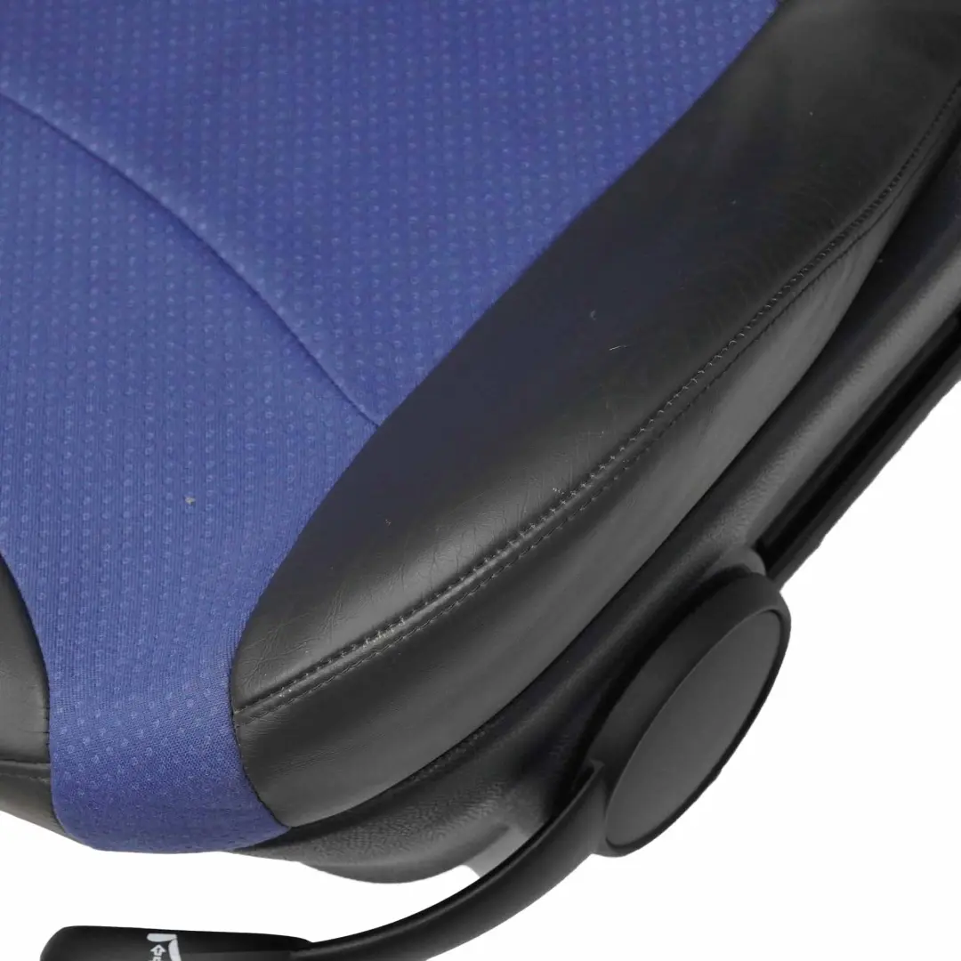 Asiento Delantero Mini R50 R53 Izquierdo Tela Deportiva / Cuero Azul para con número de pieza 7073005 Asiento Delantero Mini R50 R53 Izquierdo Tela Deportiva / Cuero Azul - SKU 7073005-3 - Número de pieza 7073005