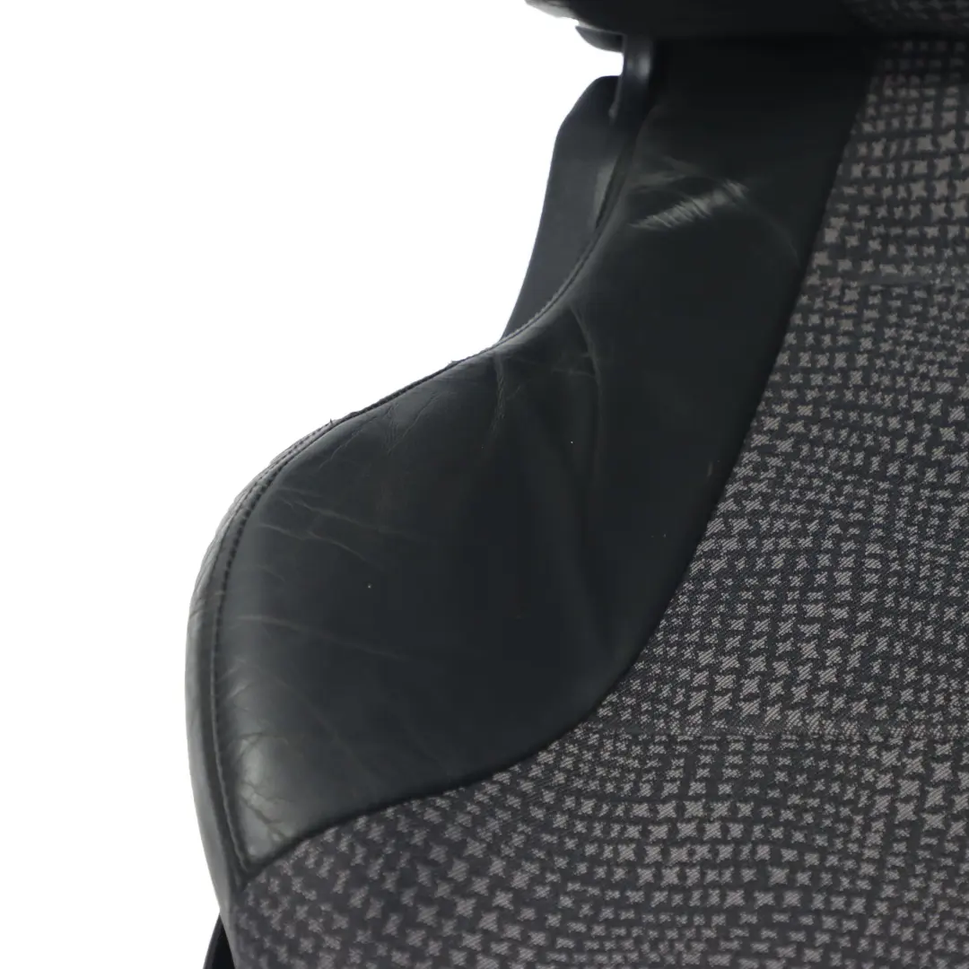 Asiento Delantero Mini R50 Sport Derecho Medio Cuero Tela Panther Negro Kaleido para con número de pieza 7073010 Asiento Delantero Mini R50 Sport Derecho Medio Cuero Tela Panther Negro Kaleido - SKU 7073010 - Número de pieza 7073010