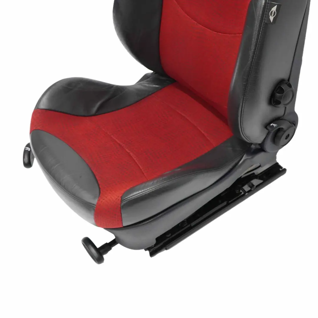 Sedile anteriore destro Sport in tessuto / pelle Kaleido Red per Mini Cooper One R50 con numero di parte 7073012 Mini Cooper One R50 Sedile anteriore destro Sport in tessuto / pelle Kaleido Red - SKU 7073012 - Numero di parte 7073012