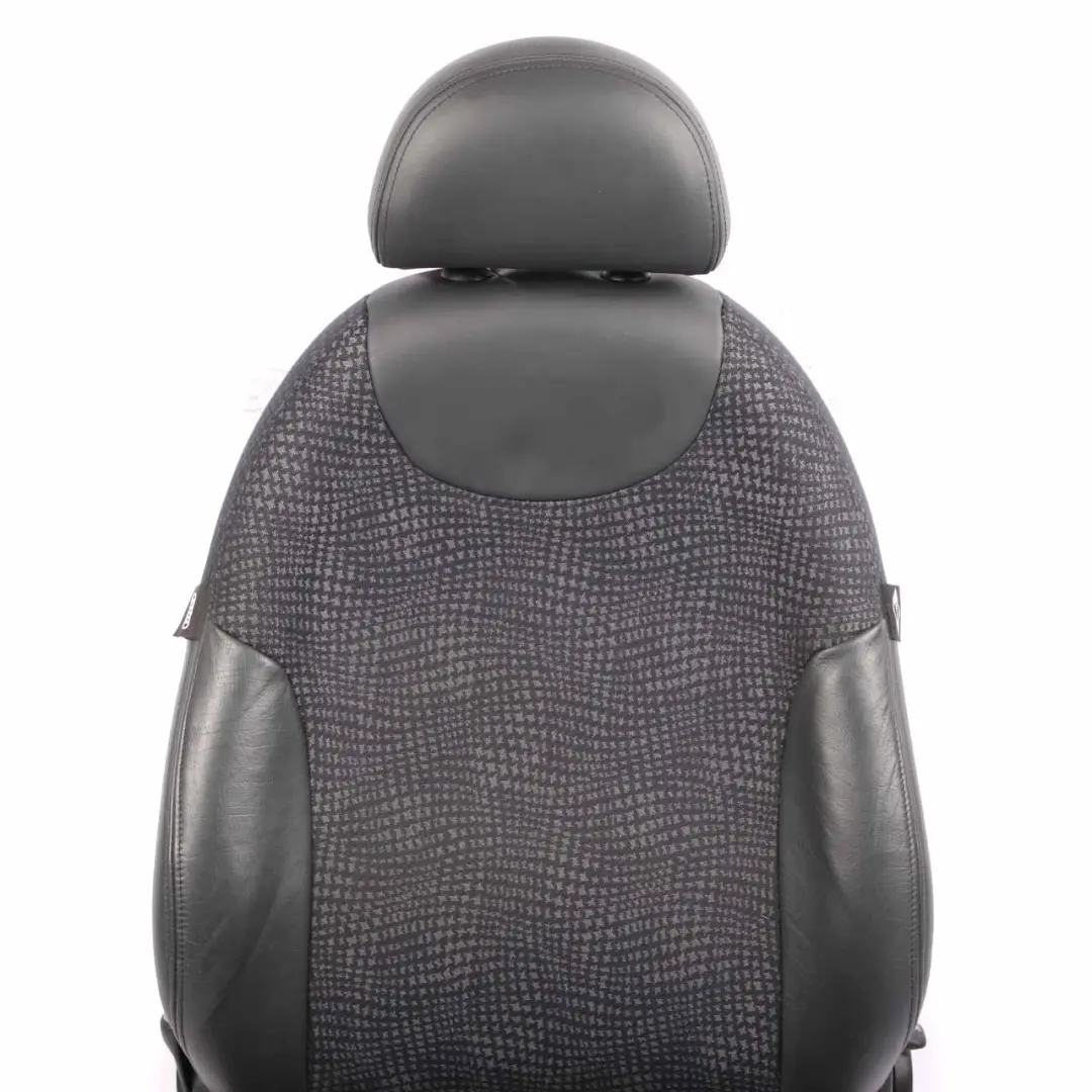 Fotel Prawy Półskóra Kaleido do Mini Cooper One R50 o numerze 7073082 Mini Cooper One R50 Fotel Prawy Półskóra Kaleido - SKU 7073082 - Numer Części 7073082