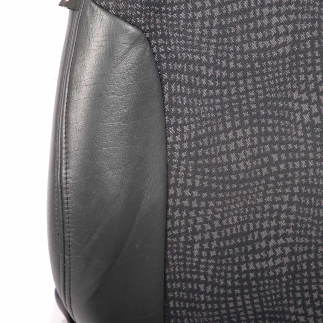 Stoff / Leder Kaleido Vorne Rechts Sitz Panther Schwarz für Mini Cooper One R50 mit Teilenummer 7073082 Mini Cooper One R50 Stoff / Leder Kaleido Vorne Rechts Sitz Panther Schwarz - SKU 7073082 - Teilenummer 7073082
