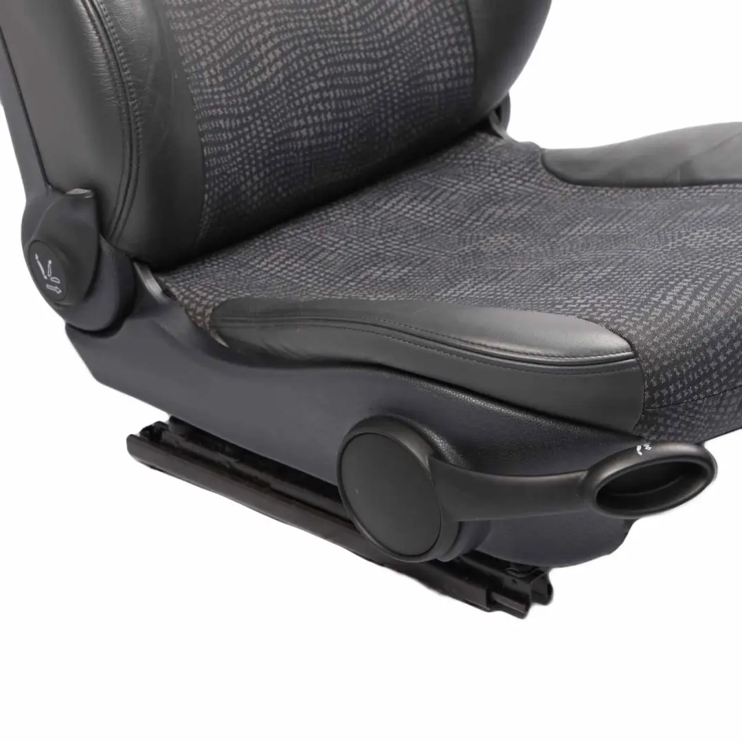 Delantero Derecho Medio Asiento Cuero Kaleido Panther Negro para Mini Cooper One R50 con número de pieza 7073082 Mini Cooper One R50 Delantero Derecho Medio Asiento Cuero Kaleido Panther Negro - SKU 7073082 - Número de pieza 7073082