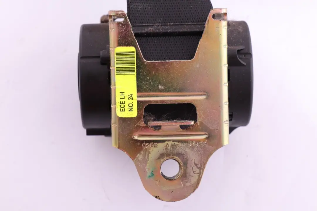 Pas bezpieczeństwa lewy przód do MINI Cabrio R52 o numerze 9147857 MINI Cabrio R52 Pas bezpieczeństwa lewy przód - SKU 7073483 - Numer Części 9147857