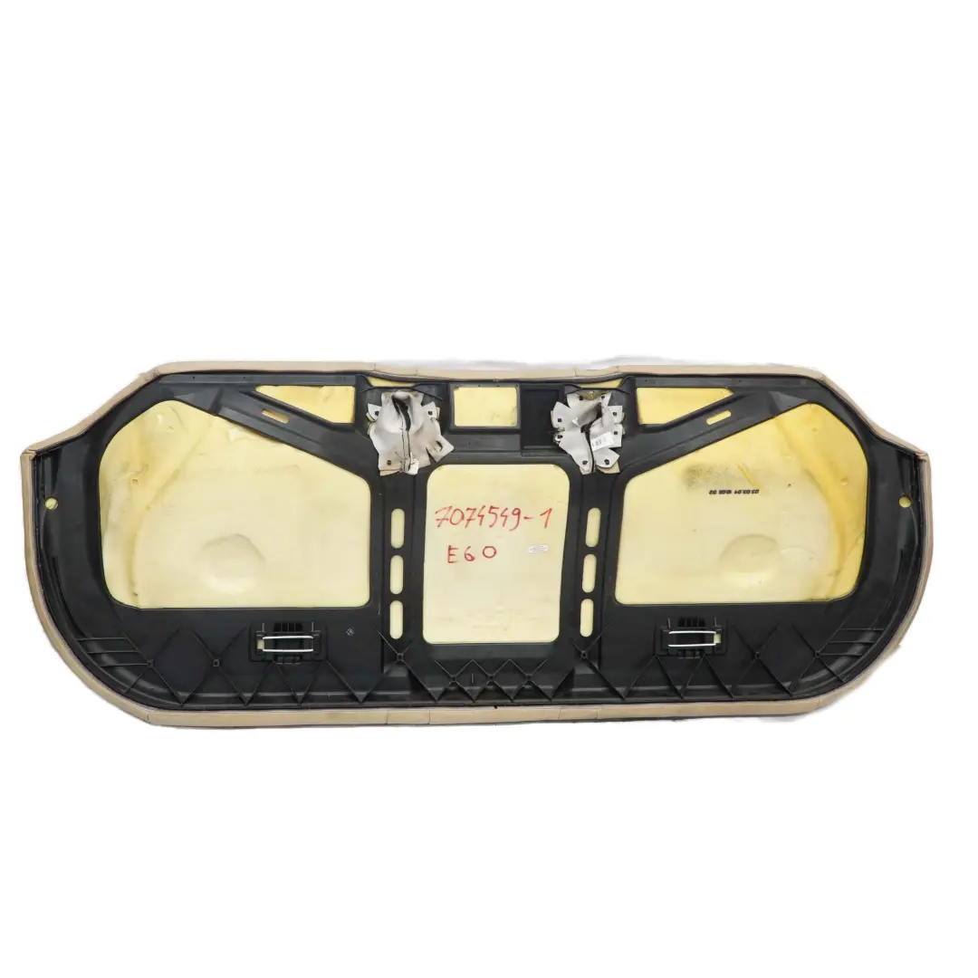 Sedile Posteriore Panca Divano Interno Rivestimento Pelle Dakota Beige per BMW E60 con numero di parte 7074549 BMW E60 Sedile Posteriore Panca Divano Interno Rivestimento Pelle Dakota Beige - SKU 7074549-2 - Numero di parte 7074549