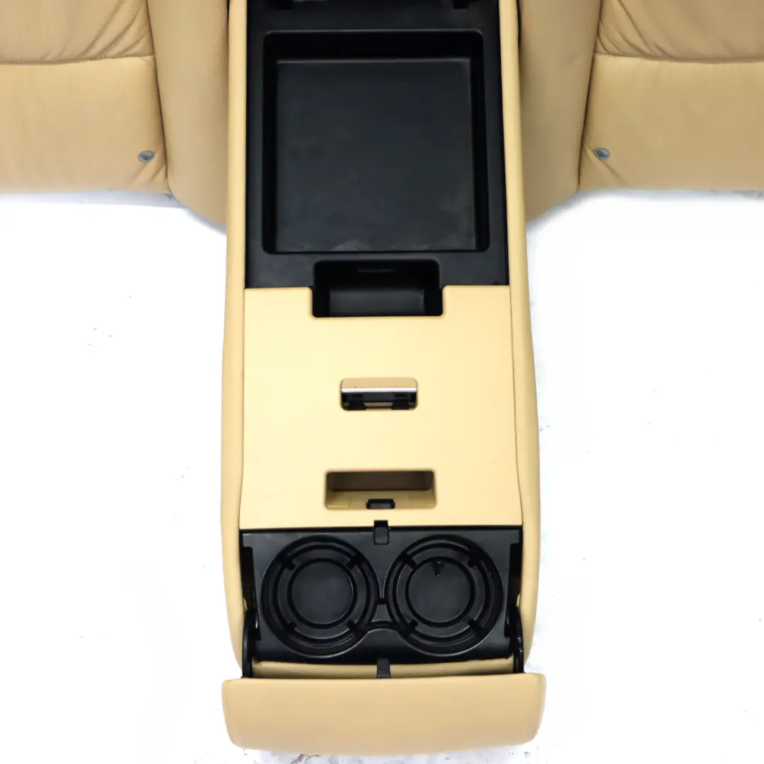 Bezug Lehne Leder Dakota Beige Rückenlehne Sitz Hinten für BMW E60 mit Teilenummer 7074550 BMW E60 Bezug Lehne Leder Dakota Beige Rückenlehne Sitz Hinten - SKU 7074550-1 - Teilenummer 7074550