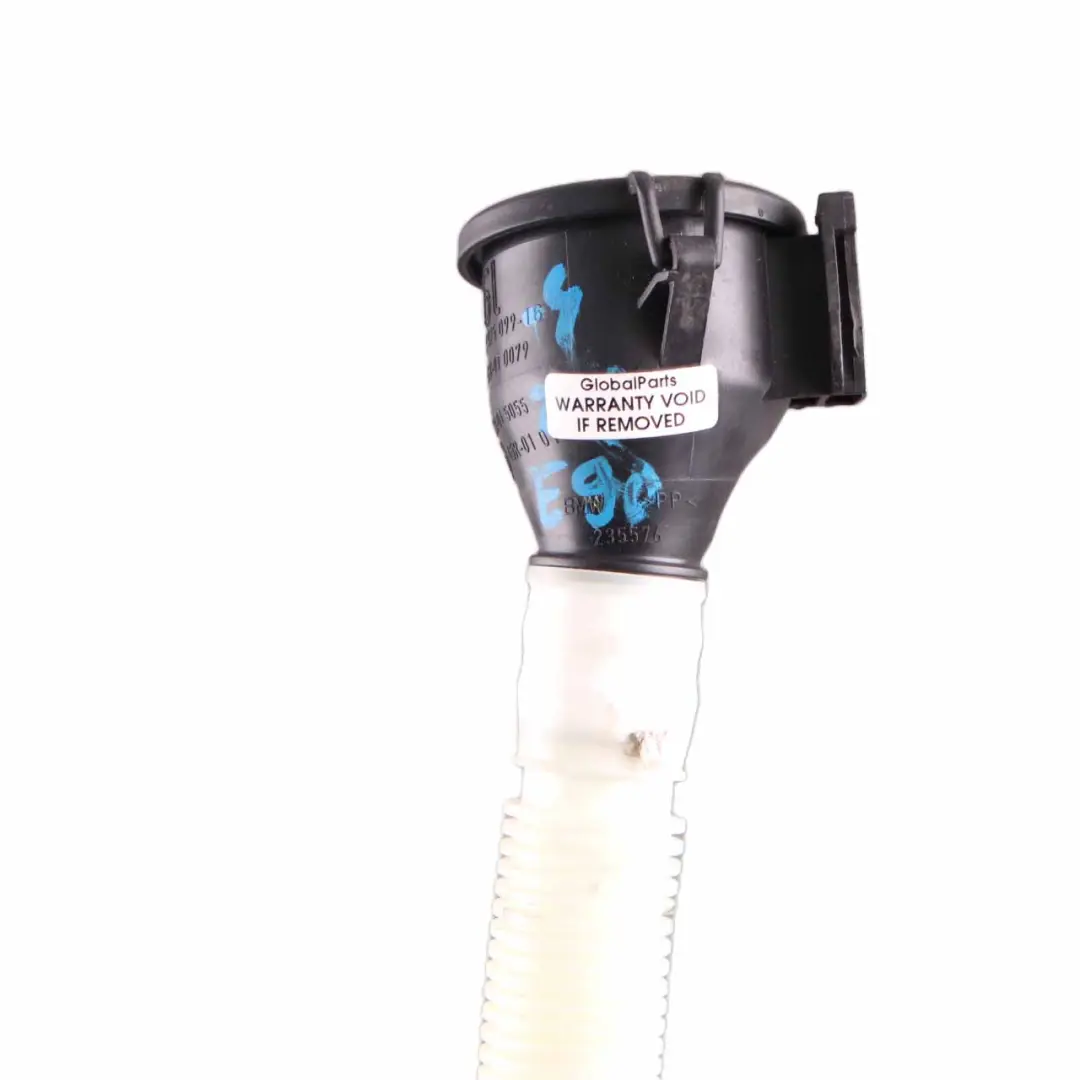 Tubo Riempimento Contenitore Lavaggio per BMW E81 E82 E84 E87 E88 E90 E91 con numero di parte 7075099 BMW E81 E82 E84 E87 E88 E90 E91 Tubo Riempimento Contenitore Lavaggio - SKU 7075099-4 - Numero di parte 7075099