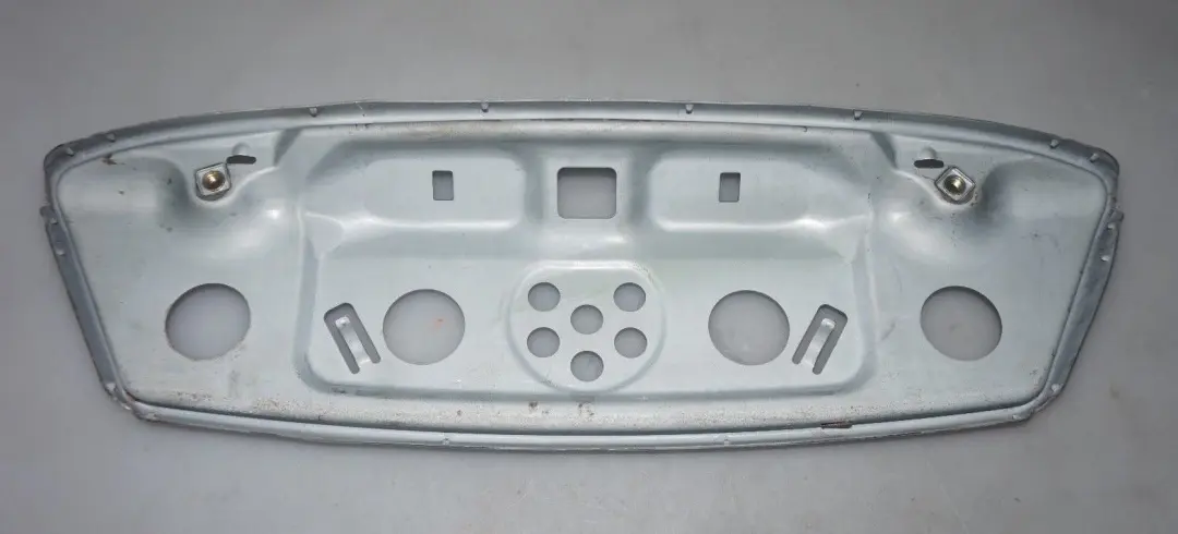 BMW 1 3 Reihe E60 E65 F10 F11 Trägerteil Sitz vorne 5210 - SKU 7075955 - Teilenummer 7075955