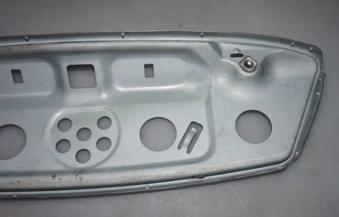 BMW 1 3 Reihe E60 E65 F10 F11 Trägerteil Sitz vorne 5210 - SKU 7075955 - Teilenummer 7075955