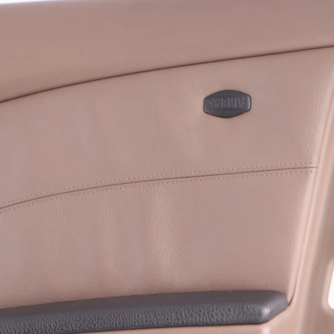 Scheda Porta Anteriore Destra Porta Pannello Interno Pelle Marrone per BMW E60 con numero di parte 7076172 BMW E60 Scheda Porta Anteriore Destra Porta Pannello Interno Pelle Marrone - SKU 7076172 - Numero di parte 7076172