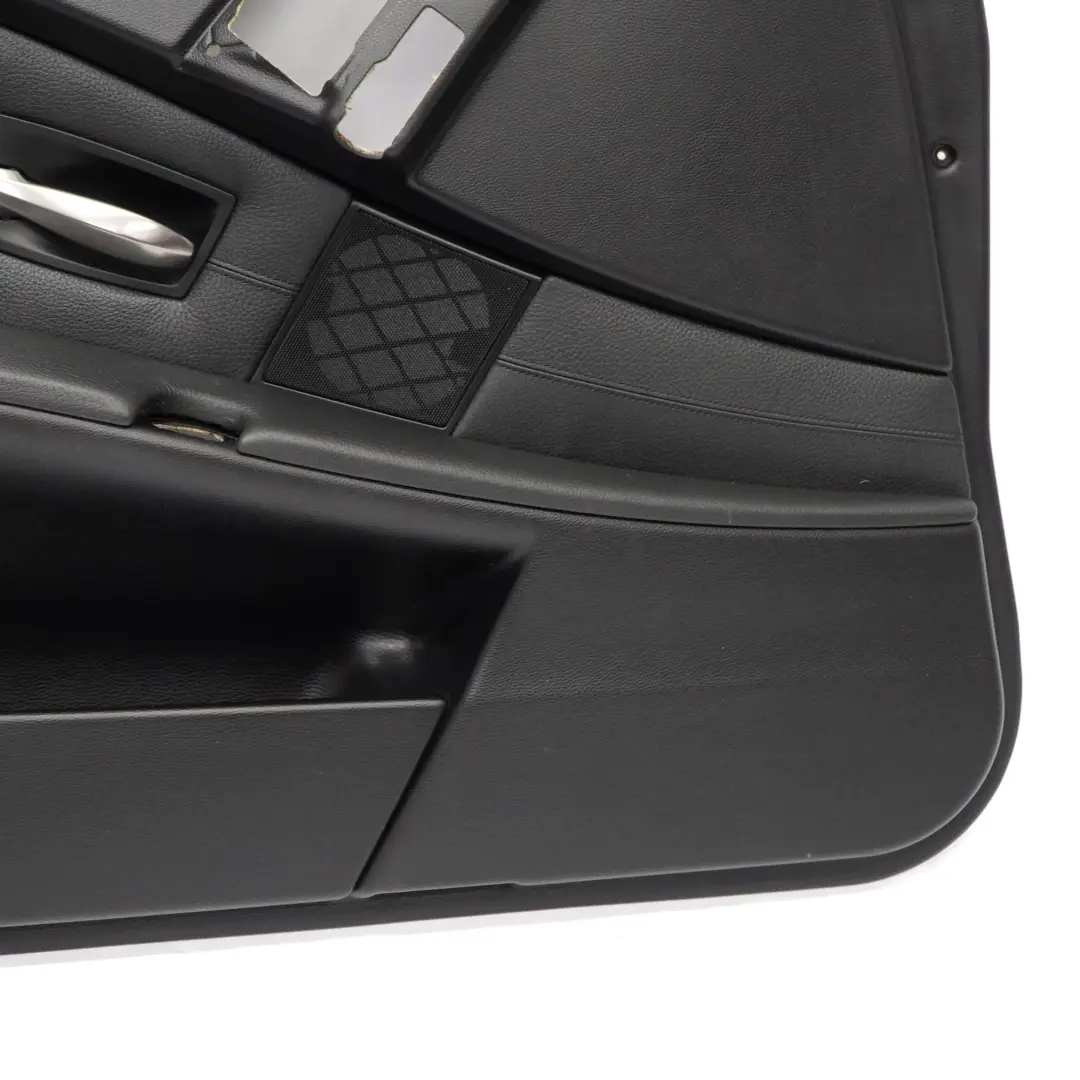 Boczek Tapicerka Drzwi Lewy Przód Czarna Skóra do BMW E60 E61 o numerze 7076763 BMW E60 E61 Boczek Tapicerka Drzwi Lewy Przód Czarna Skóra - SKU 7076763 - Numer Części 7076763