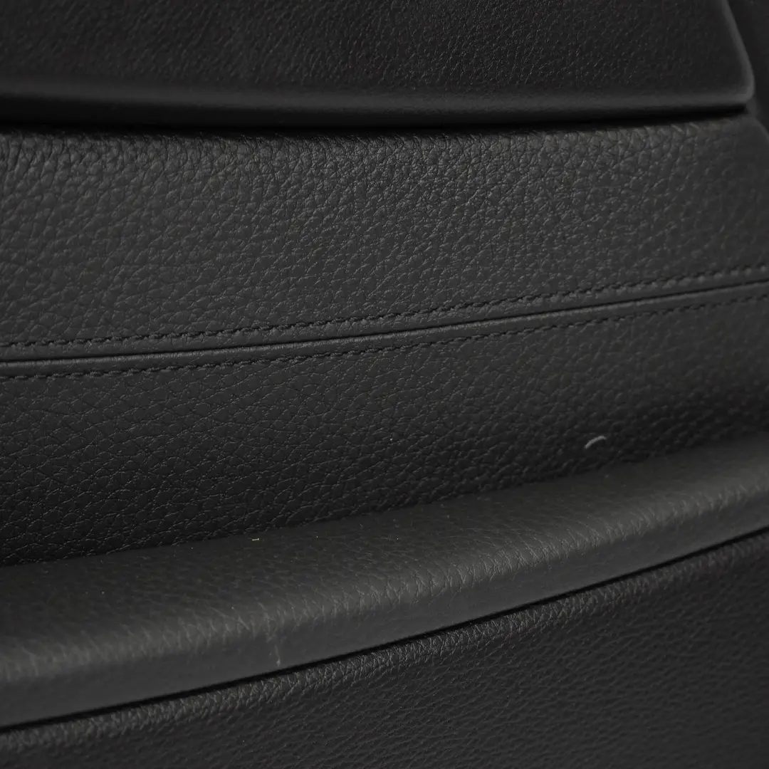 Boczek Tapicerka Drzwi Lewy Przód Czarna Skóra do BMW E60 E61 o numerze 7076763 BMW E60 E61 Boczek Tapicerka Drzwi Lewy Przód Czarna Skóra - SKU 7076763 - Numer Części 7076763