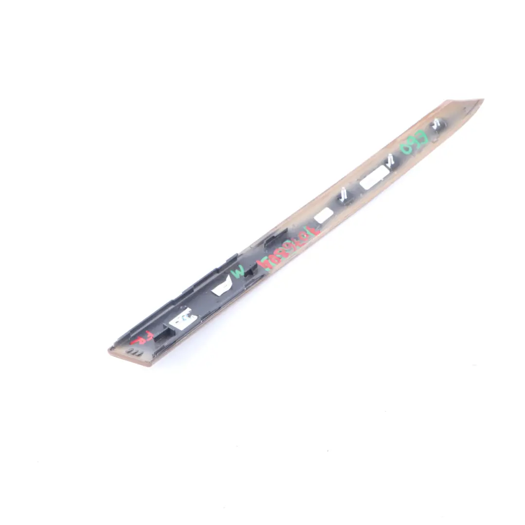 Holzblende Pappel Maser Vorne Rechts Hell für BMW 5 er E60 E61 mit Teilenummer 7076804 BMW 5 er E60 E61 Holzblende Pappel Maser Vorne Rechts Hell - SKU 7076804 - Teilenummer 7076804