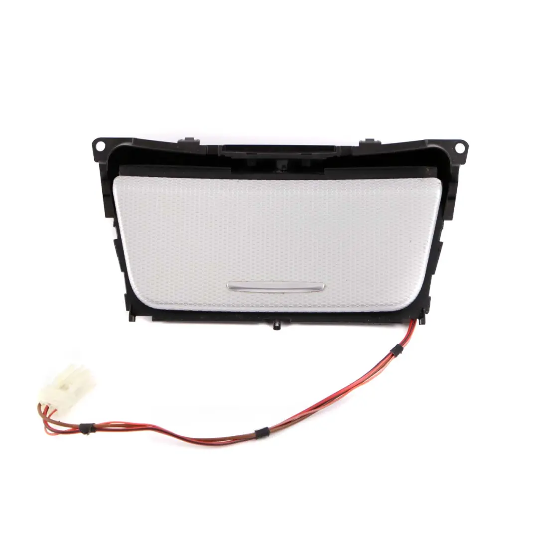 Cenicero Embellecedor Consola Central Decoración Glaciar Plata para BMW E87 con número de pieza 7078571 BMW E87 Cenicero Embellecedor Consola Central Decoración Glaciar Plata - SKU 7078571-3 - Número de pieza 7078571