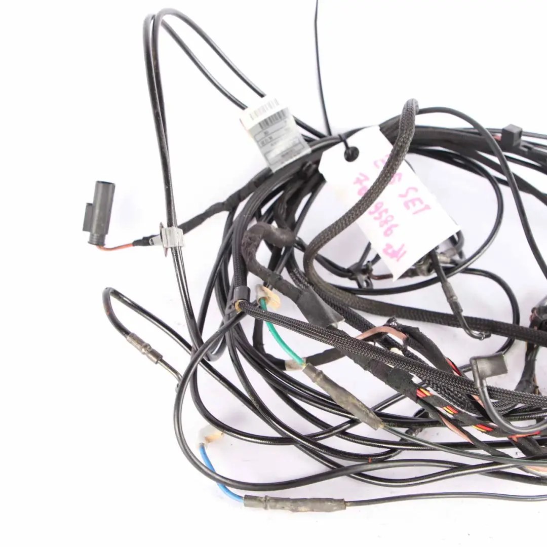 Folding Top Roof Hydraulic Unit Cables Wiring to BMW Z4 E85 Roadster with Part number 7079586 BMW Z4 E85 Roadster Folding Top Roof Hydraulic Unit Cables Wiring - SKU 7079586 - Part number 7079586