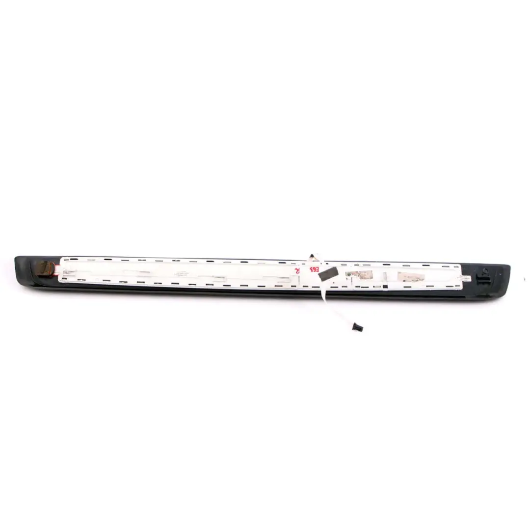 Light Cover Strip Entrance Interior Titan Dunkel Right O/S to BMW 6 Series E63 E64 with Part number 7079960 BMW 6 Series E63 E64 Light Cover Strip Entrance Interior Titan Dunkel Right O/S - SKU 7079960 - Part number 7079960