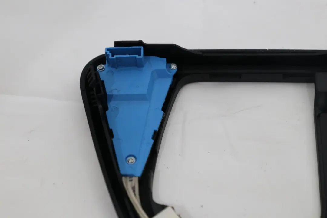 BMW 1 Series E81 E82 E87 E88 Gear Lever Cover Preselect Steptronic Auto - SKU 7111121-3 - Part number 7111121