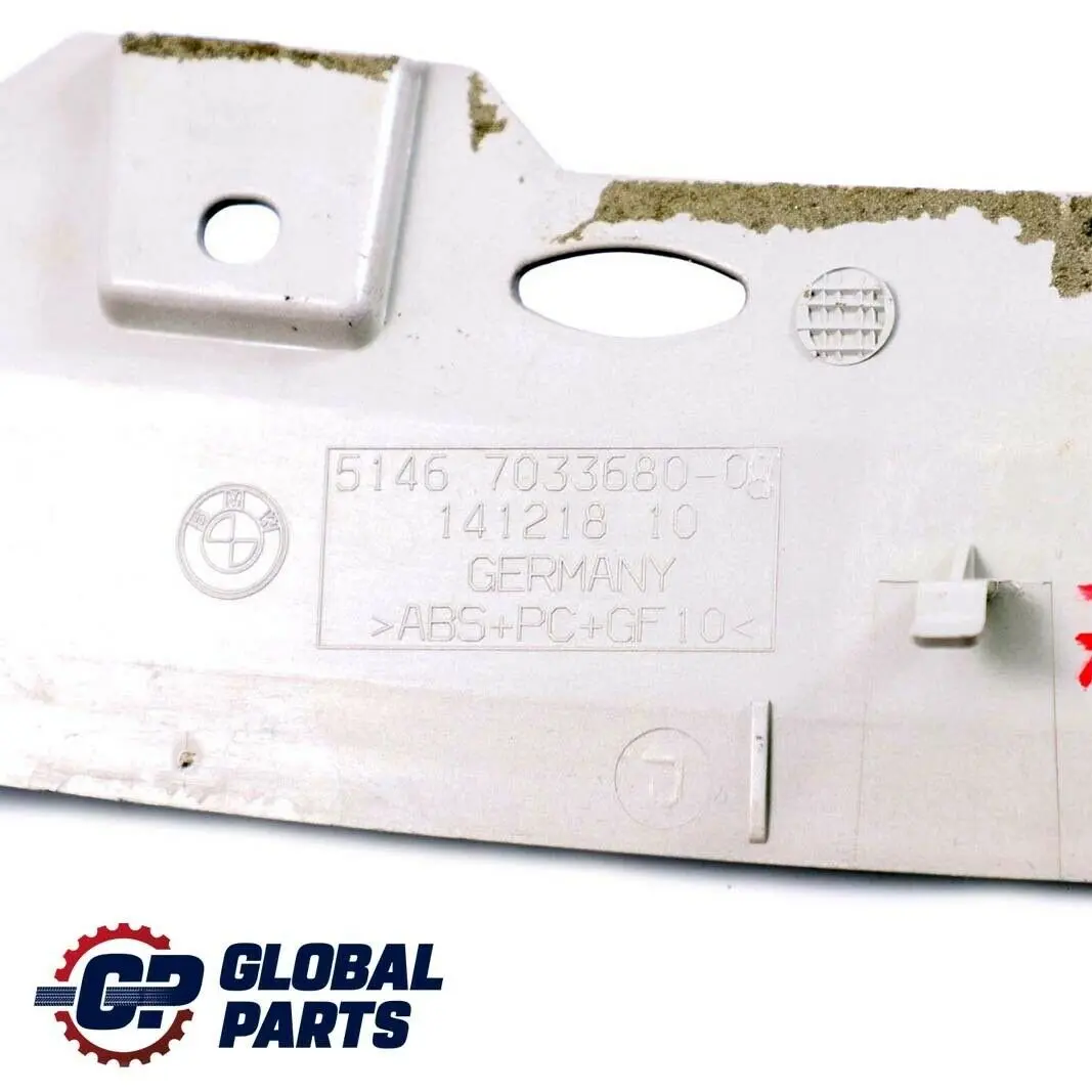 Tylna Półka Szyba Panel Kratka Powietrza do BMW E60 o numerze 7111343 BMW E60 Tylna Półka Szyba Panel Kratka Powietrza - SKU 7111343 - Numer Części 7111343