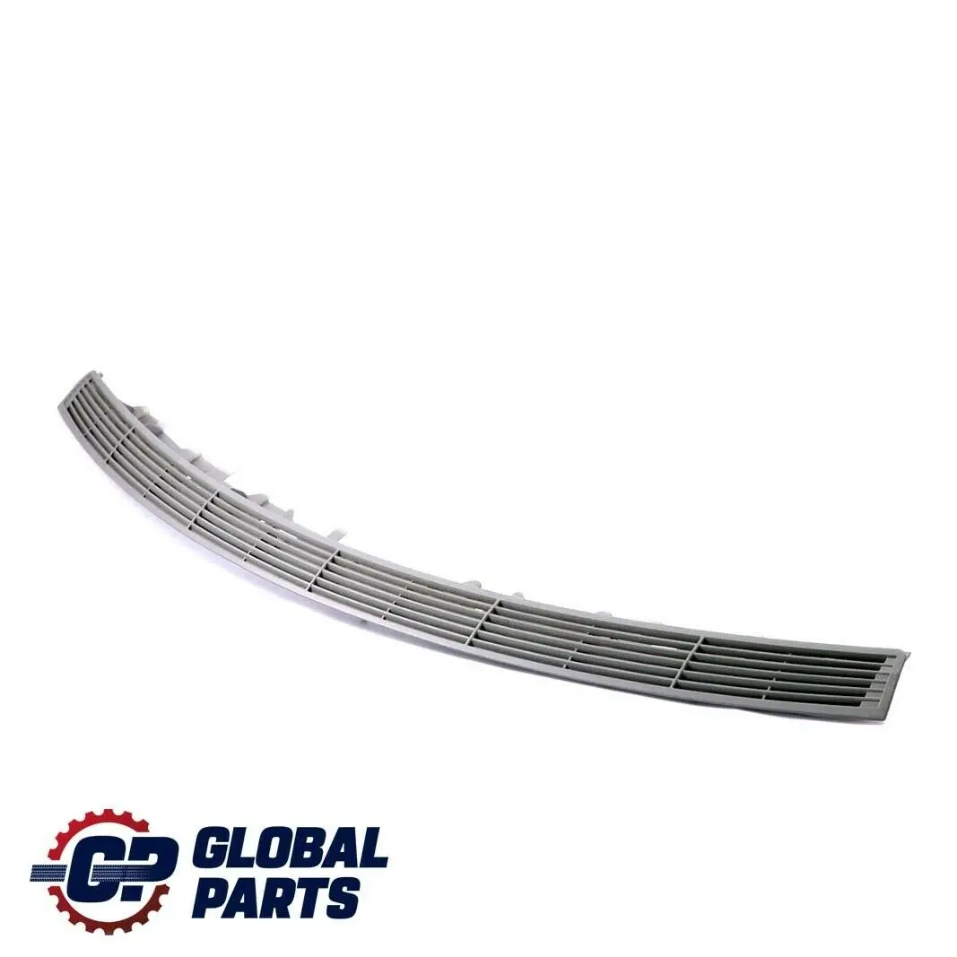 Grille D'Aeration Rayon Inferieur Gris 7033680 pour BMW 5 E60 à propos du numéro de pièce 7111343 BMW 5 E60 Grille D'Aeration Rayon Inferieur Gris 7033680 - SKU 7111343 - Numéro de pièce 7111343