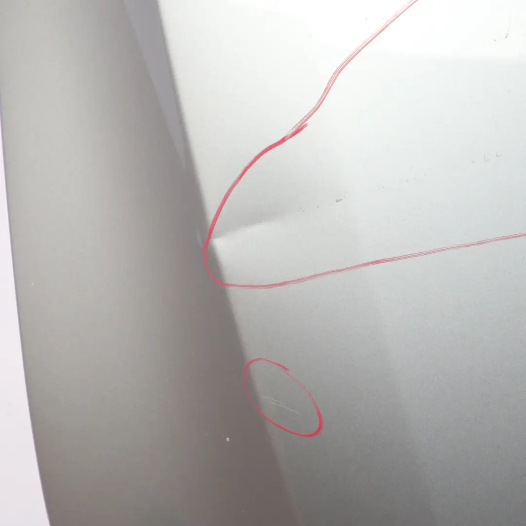 Hood Bonnet BMW E60 E61 Cover Panel Silbergrau Silver Grey Metallic - A08 to with Part number 7111385 Hood Bonnet BMW E60 E61 Cover Panel Silbergrau Silver Grey Metallic - A08 - SKU 7111385-SBG - Part number 7111385