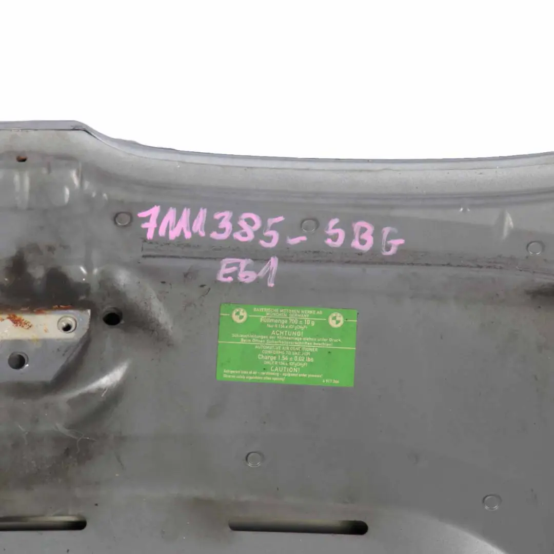 Hood Bonnet BMW E60 E61 Cover Panel Silbergrau Silver Grey Metallic - A08 to with Part number 7111385 Hood Bonnet BMW E60 E61 Cover Panel Silbergrau Silver Grey Metallic - A08 - SKU 7111385-SBG - Part number 7111385