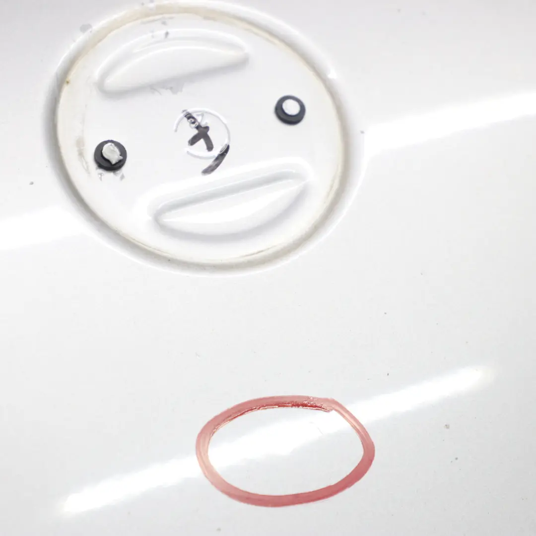 Hood Bonnet Cover Panel Titansilber Silver Metallic - 354 to BMW 5 E60 with Part number 7111385 BMW 5 E60 Hood Bonnet Cover Panel Titansilber Silver Metallic - 354 - SKU 7111385-TS2 - Part number 7111385