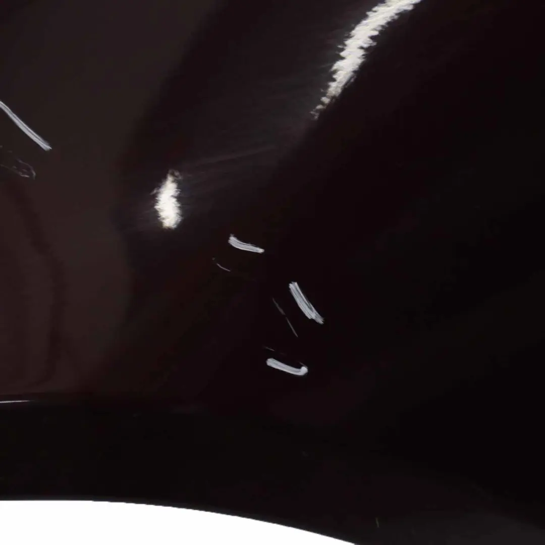 Guardabarros lateral Izquierda Barberarot Rojo - A39 para BMW E60 E61 con número de pieza 7111429 BMW E60 E61 Guardabarros lateral Izquierda Barberarot Rojo - A39 - SKU 7111429-BAR - Número de pieza 7111429