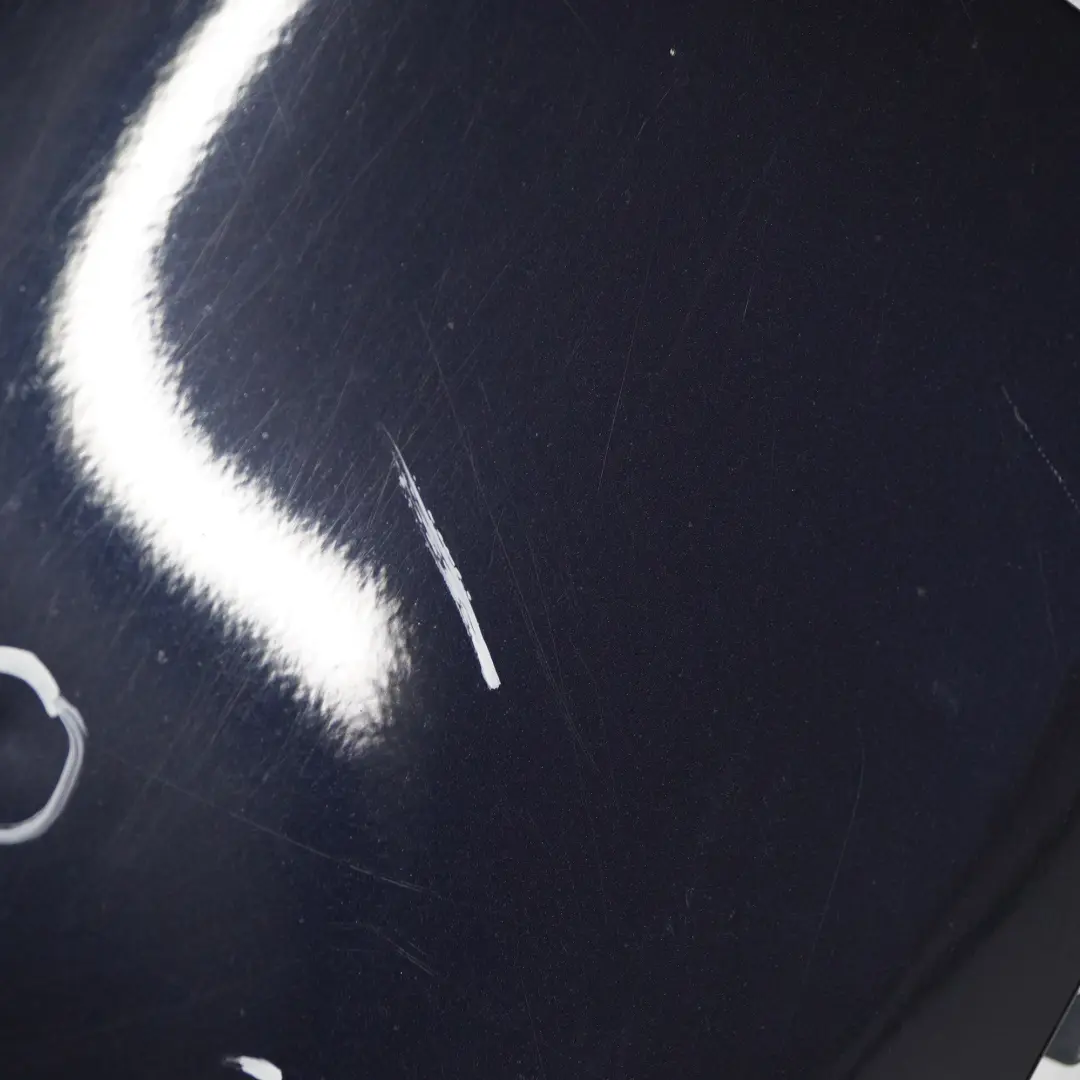 Błotnik Lewy Przedni Carbonschwarz 416 do BMW E60 E61 o numerze 7111429 BMW E60 E61 Błotnik Lewy Przedni Carbonschwarz 416 - SKU 7111429-CAR5 - Numer Części 7111429