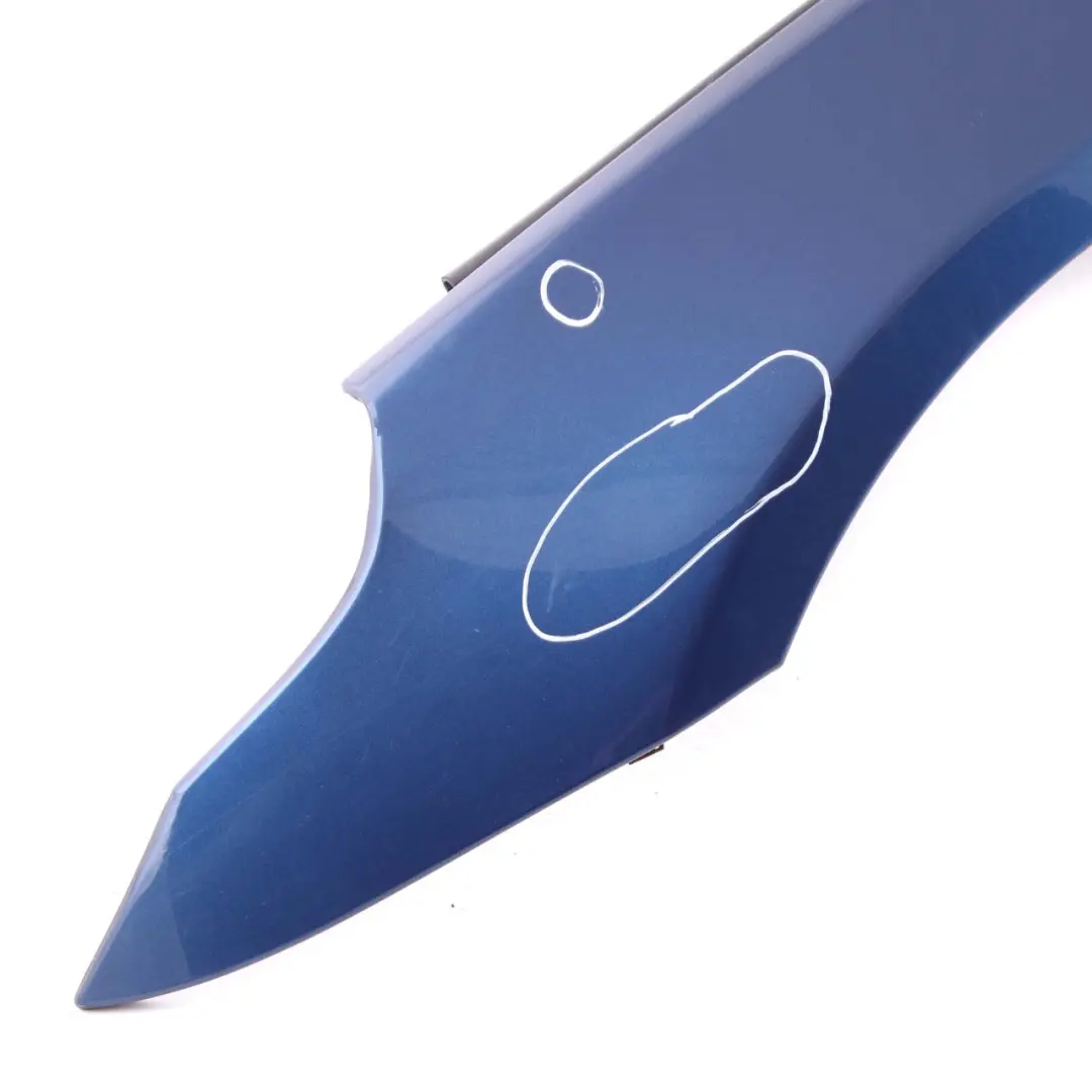 Panel Lateral Delantero Izquierdo Guardabarros Le Mans Blau - 381 para BMW E60 E61 con número de pieza 7111429 BMW E60 E61 Panel Lateral Delantero Izquierdo Guardabarros Le Mans Blau - 381 - SKU 7111429-LMB - Número de pieza 7111429